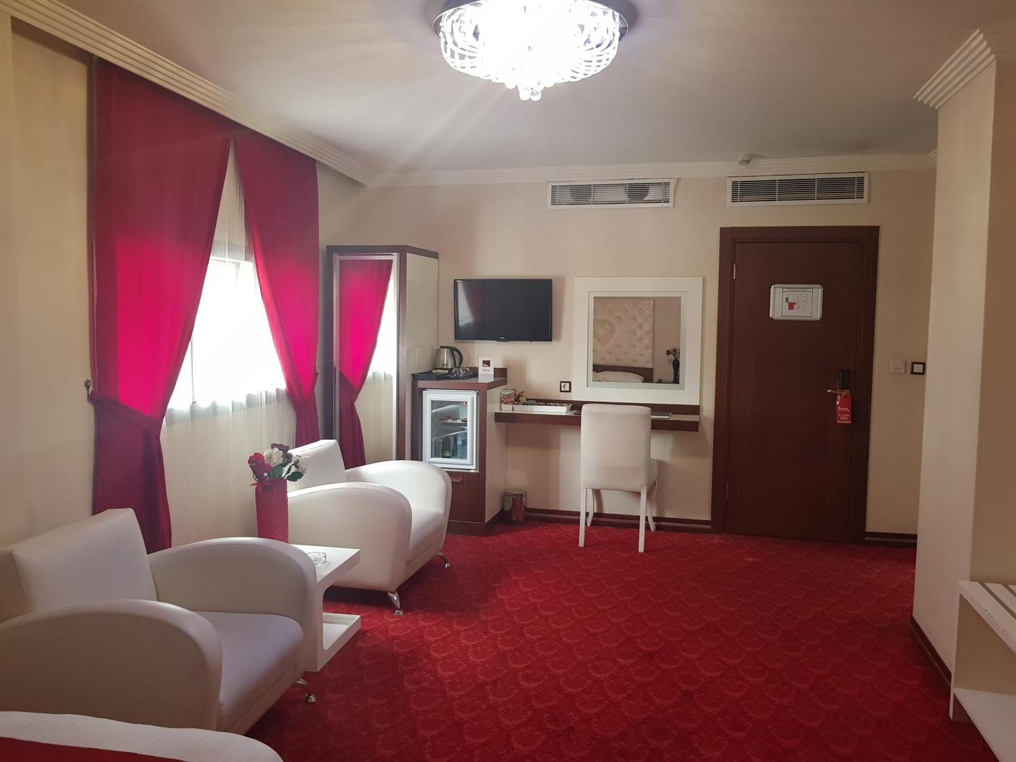 Ismira Hotel Ankara Extérieur photo